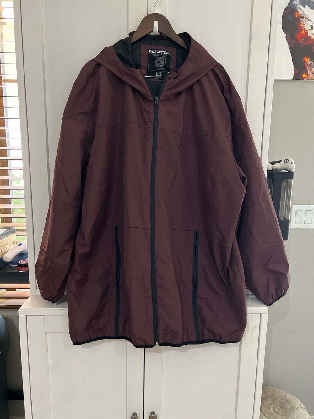 Distortion Comfort & Style Men's Burgundy Hooded Windbreaker Jacket, Size 3XLT